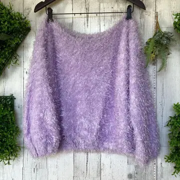 평평하게 놓았을 때 가슴 너비 52