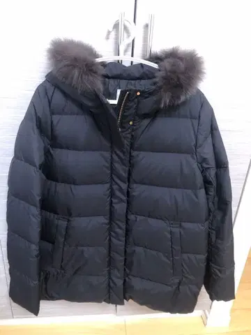 any FAM 블랙 다운 자켓