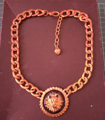 빈티지 목걸이 라이온