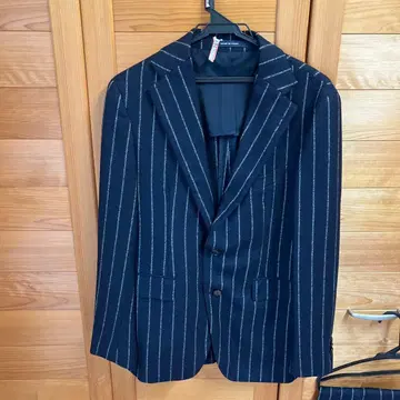 딸리아또레 남성용 수트