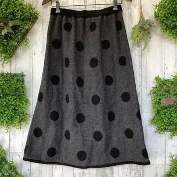 평평하게 놓았을 때 허리 34 밴딩 있음