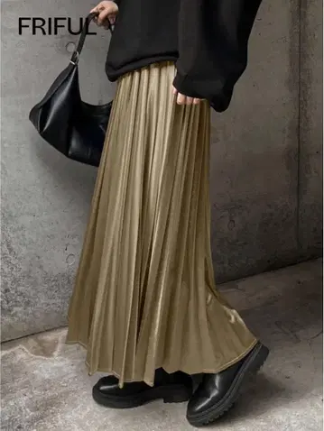 [ 새상품 ] 완판템 FRIFUL 플리츠 롱 스커트 샴페인 XL 사이즈