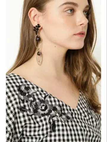 JILL STUART 질스튜어트 한쪽 귀걸이