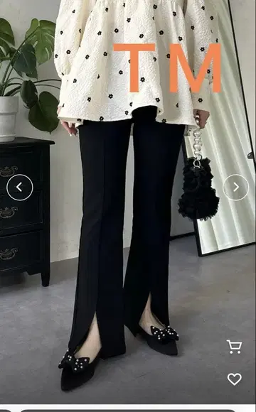 prose vers 프론트 슬릿 슈퍼 스트레치 팬츠TM 미사용 새상품