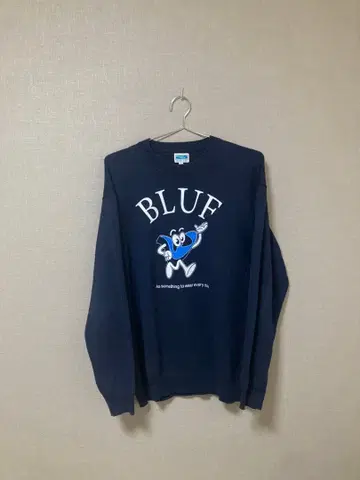 BLUFCAMP 네이비 L 사이즈 스웨터