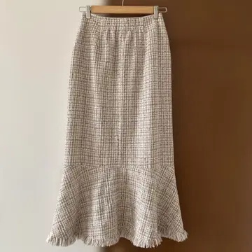 센스 오브 플레이스 트위드 머메이드 스커트 시착만 한 상품