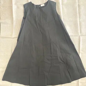 소노 슬리브리스 A라인 원피스 M 블랙