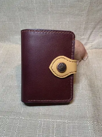 이단 접이식 지갑