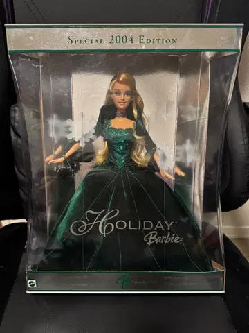holiday Barbie Special 2004 Edition