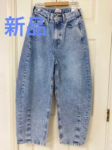 로데오 크라운즈 / 데님