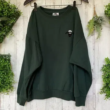 평평하게 놓음 가슴 너비 62 소매 폭 29