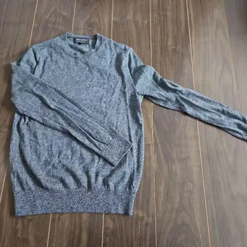 BANANA REPUBLIC 다크 그레이 크루넥 니트