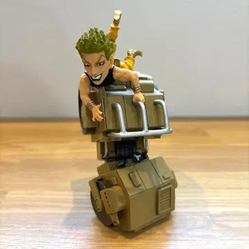 죠죠의 기묘한 모험 월드 콜렉터블 DIO 로드 롤러 피규어