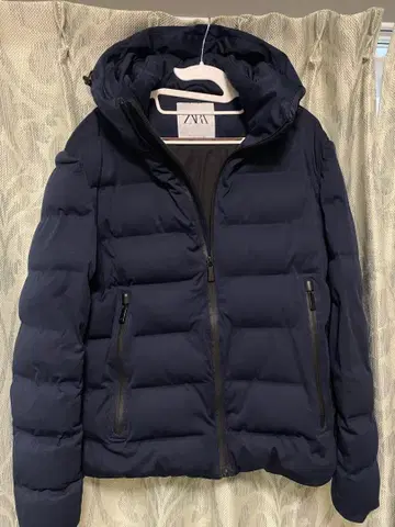 ZARA 네이비 다운 자켓 8281/380/401