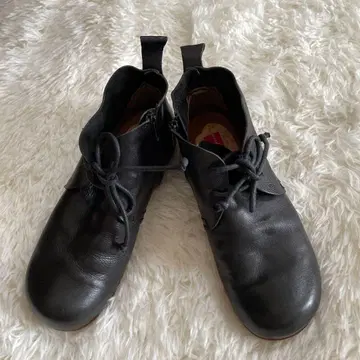 hinadaygreen 블랙 가죽 숏부츠