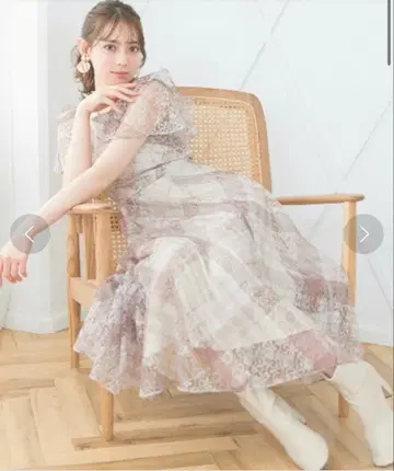 윌 셀렉션 레이스 x 체크 프릴 원피스