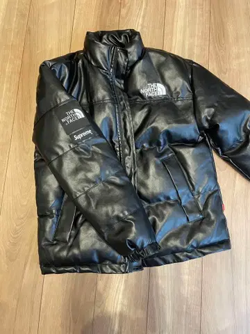 THE NORTH FACE 블랙 다운 자켓