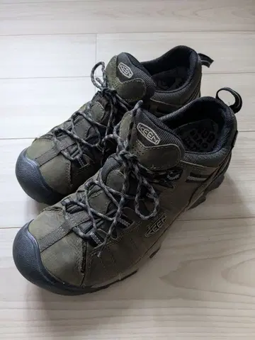 KEEN 타르기 2 로우컷 28cm TARGHEE