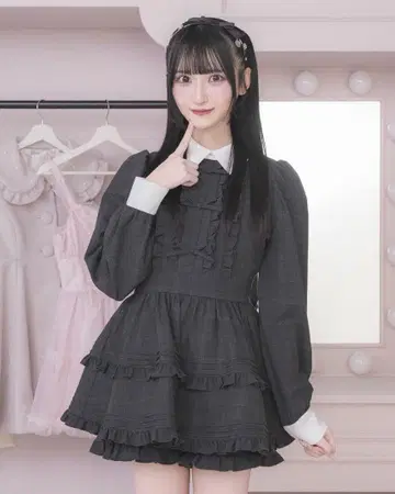 pium 피움 프릴 리본 카라 부착 셋업