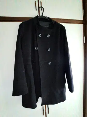 [ 구제 의류 ] 새상품급 유니클로 노카라 블랙 코트 클리닝 완료