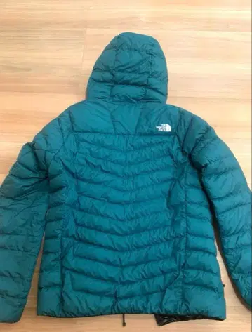 THE NORTH FACE 다운 자켓 M 사이즈 새상품급