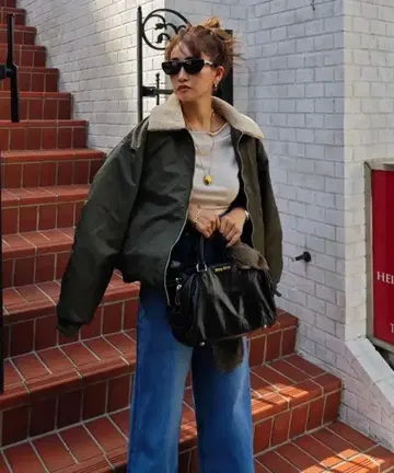 보아 패디드 재킷