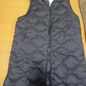 UNIQLO 울트라 라이트 다운 블랙 M 사이즈