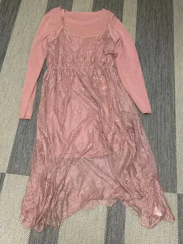 Evelyn 핑크 레이스 니트 원피스 M