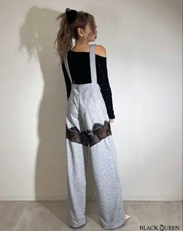 BLACK QUEEN 레이스 도킹 살로펫