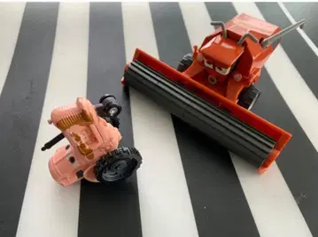 새상품 카즈 미니카 프랭크 트랙터 세트