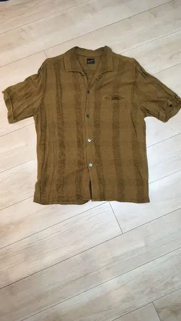 레어! 텐더 로인 반팔 셔츠 L 사이즈