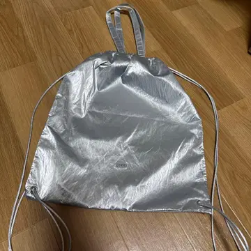 [ 새상품급 ] 실버 냅색