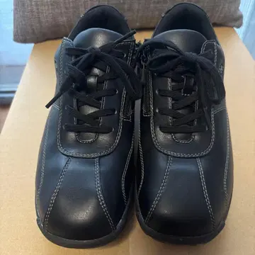 요넥스 파워크션 워킹화