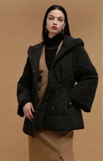 PINKY& DIANNE 퀼팅 숏코트