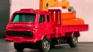 토미카 UD 콘도르 크레인 부착 카고 트럭 슈퍼 기프트