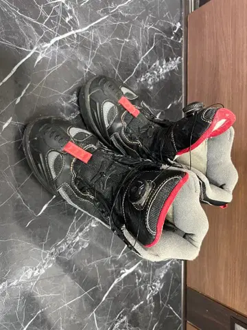 낚시용 스파이크 슈즈 블랙/레드