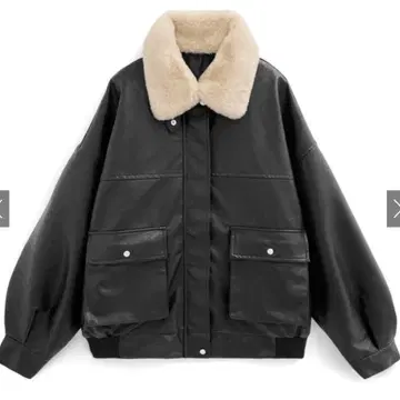 블랙 가죽 아우터 퍼 포함