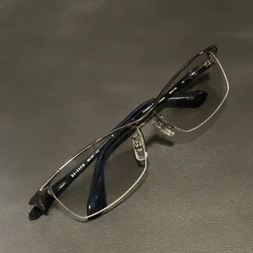 메탈 프레임 도수 안경 블랙/실버