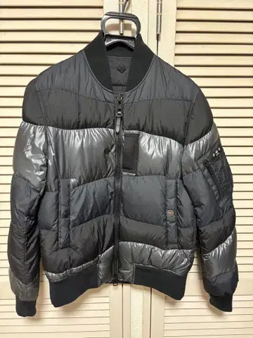 타트라스 본딩 다운 자켓 블랙/그레이