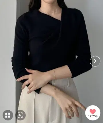 루엘레 드레이프 아지메 넥 니트탑 블랙 S