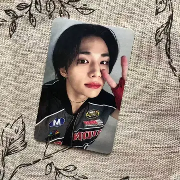 StrayKids star 2주차 사전녹화 선공개 포토카드 현진