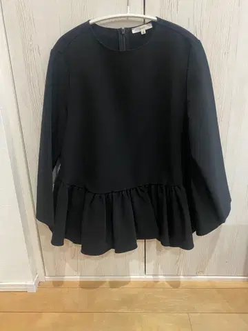 yori 블랙 티어드 블라우스 36