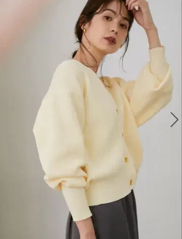 정가 1.4만 엔 ROPE 로페  토글 니트 가디건 니트