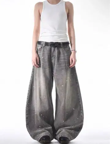 페인트 가공 와이드 레그 데님 팬츠