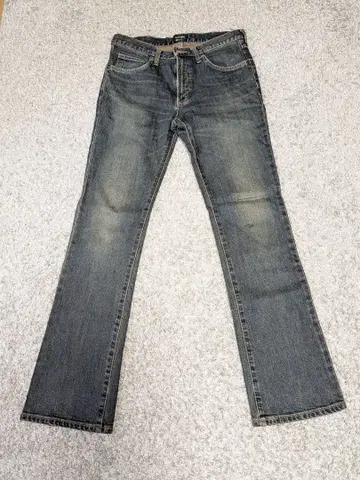 Wrangler 부츠컷 데님 다크 블루 W31 스트레치 소재
