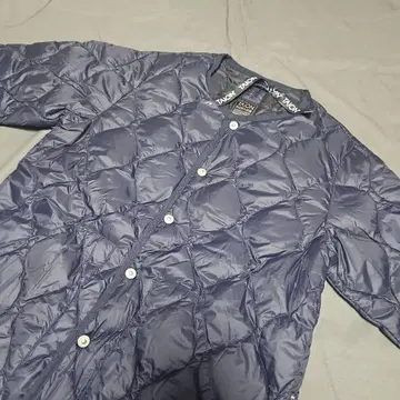 새상품 TAION 체온 크루넥 다운 자켓 여성용 L 사이즈