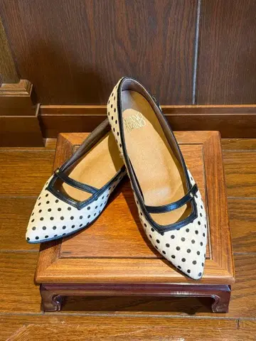 와노나노 WANONANO 송치 소재 도트 24.5cm 히미코