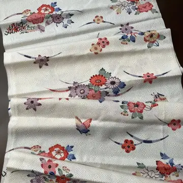 순수 실크 홍형 패턴 기모노 자투리