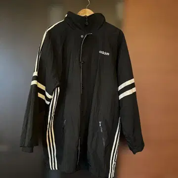 구제 의류 adidas 스포츠 자켓 L 사이즈 블랙