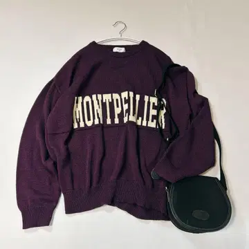 2022년 출시 슬로브 이에나 로고 디자인 오버 사이즈 니트 크루넥